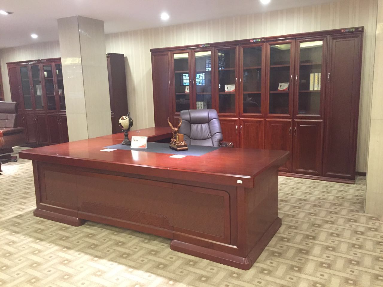 新型材料下辦公家具多元化飾面技術